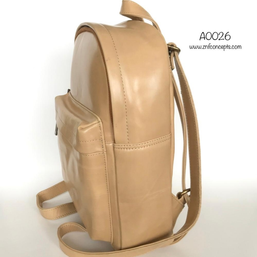 Backpack, Full grain Leather - Picture 3 of 9